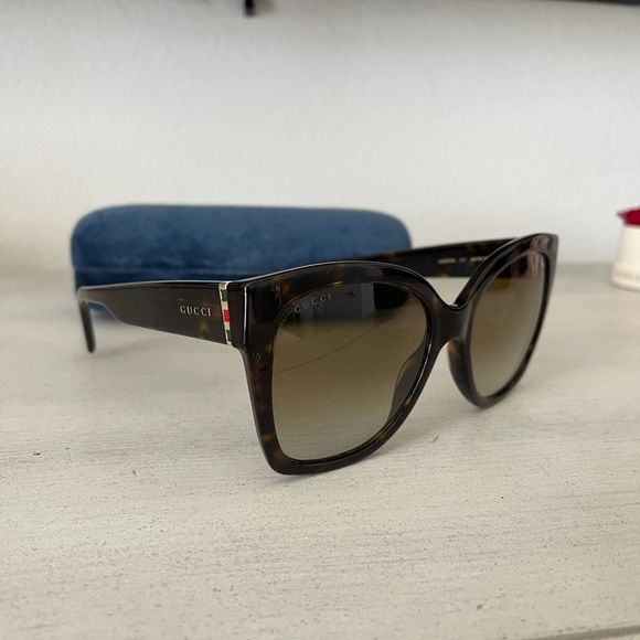 Gucci sunglasses